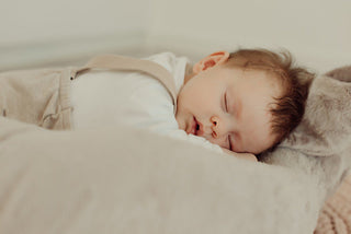 How to Soothe a Baby with Colic: 7 Techniques to Try